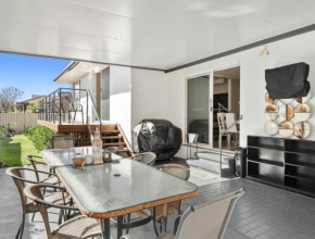 Guest House On Guy, Forster